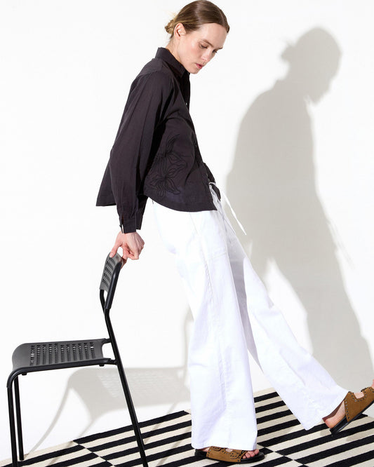 Jeans with elastic lace in white